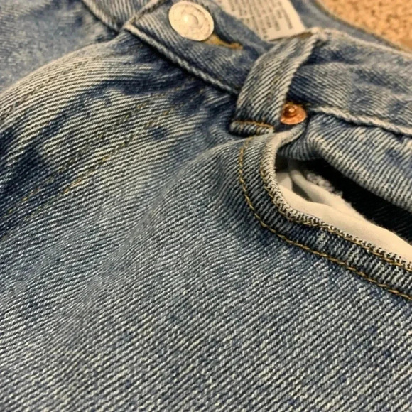 Vintage Youth Levi’s High Waist Jeans - Picture 4 of 5
